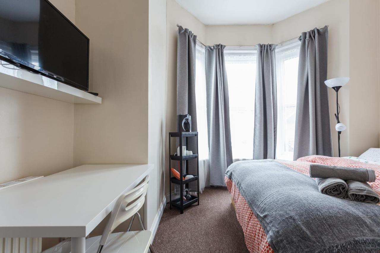 Shirley House 1, Guest House, Self Catering, Self Check In With Smart Locks, Use Of Fully Equipped Kitchen, Walking Distance To Southampton Central, Excellent Transport Links, Ideal For Longer Stays Εξωτερικό φωτογραφία