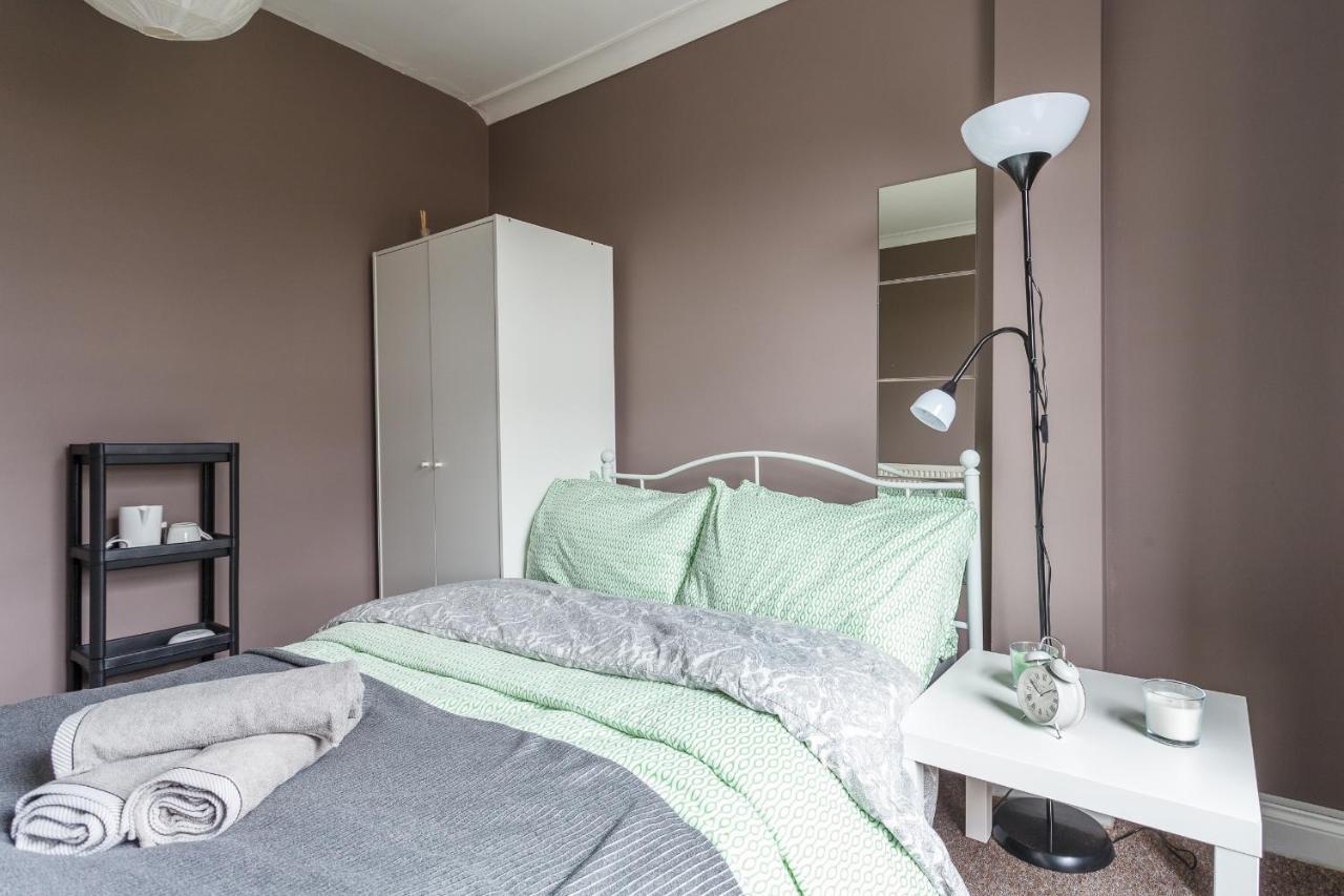 Shirley House 1, Guest House, Self Catering, Self Check In With Smart Locks, Use Of Fully Equipped Kitchen, Walking Distance To Southampton Central, Excellent Transport Links, Ideal For Longer Stays Εξωτερικό φωτογραφία