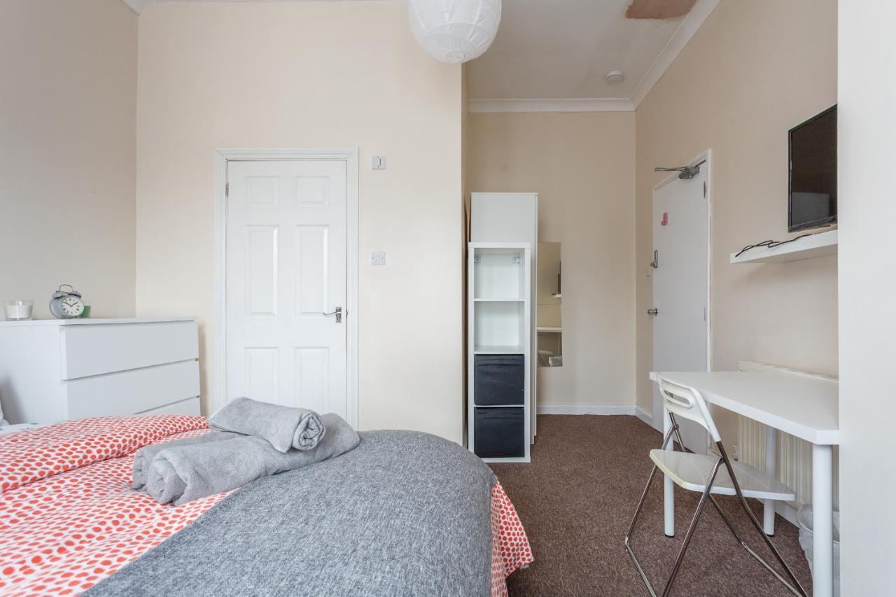 Shirley House 1, Guest House, Self Catering, Self Check In With Smart Locks, Use Of Fully Equipped Kitchen, Walking Distance To Southampton Central, Excellent Transport Links, Ideal For Longer Stays Εξωτερικό φωτογραφία