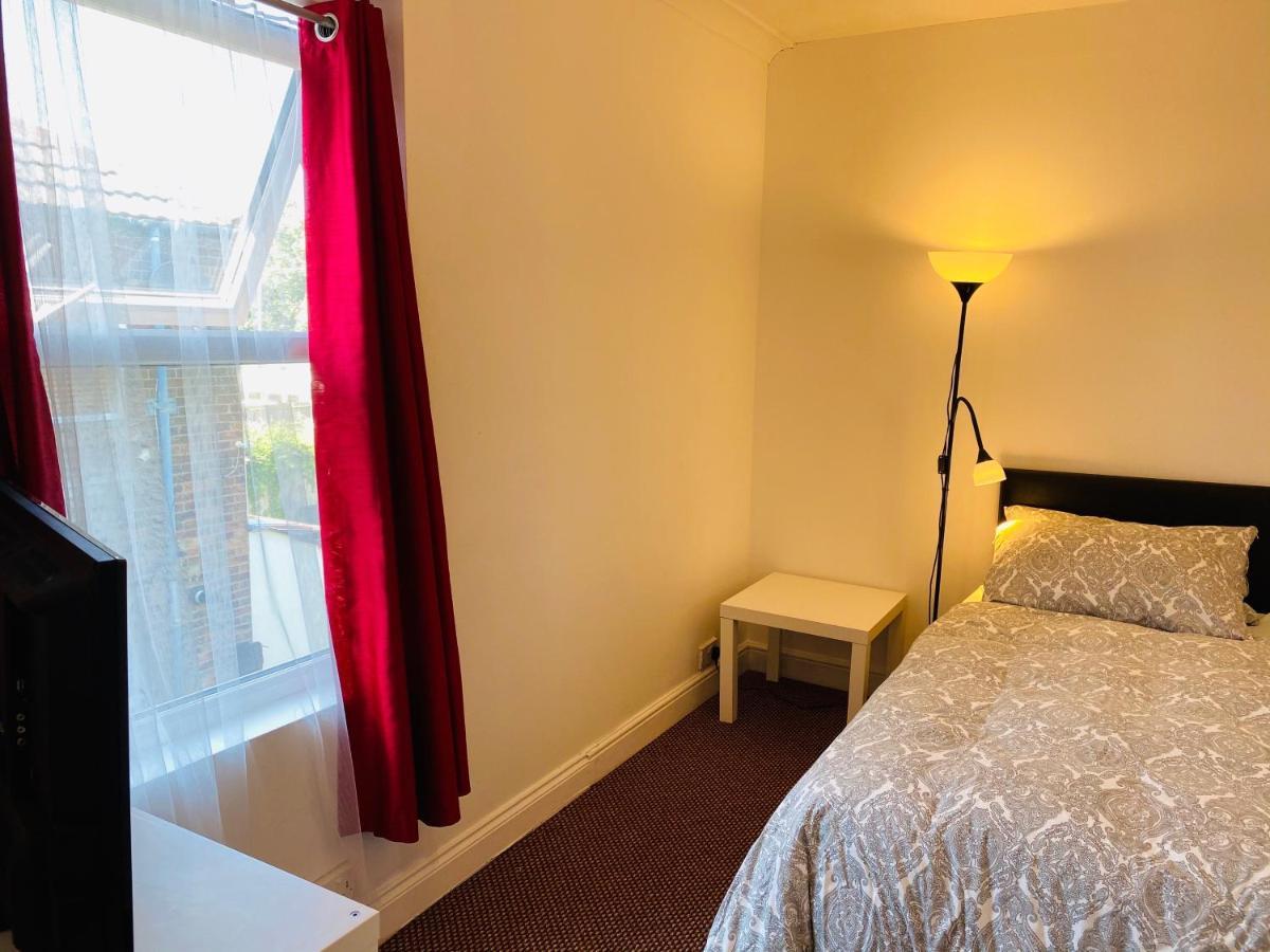 Shirley House 1, Guest House, Self Catering, Self Check In With Smart Locks, Use Of Fully Equipped Kitchen, Walking Distance To Southampton Central, Excellent Transport Links, Ideal For Longer Stays Εξωτερικό φωτογραφία
