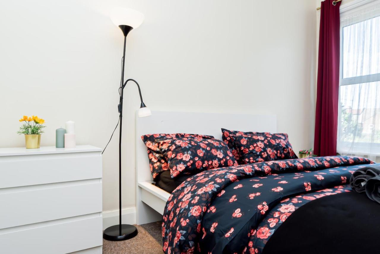 Shirley House 1, Guest House, Self Catering, Self Check In With Smart Locks, Use Of Fully Equipped Kitchen, Walking Distance To Southampton Central, Excellent Transport Links, Ideal For Longer Stays Εξωτερικό φωτογραφία