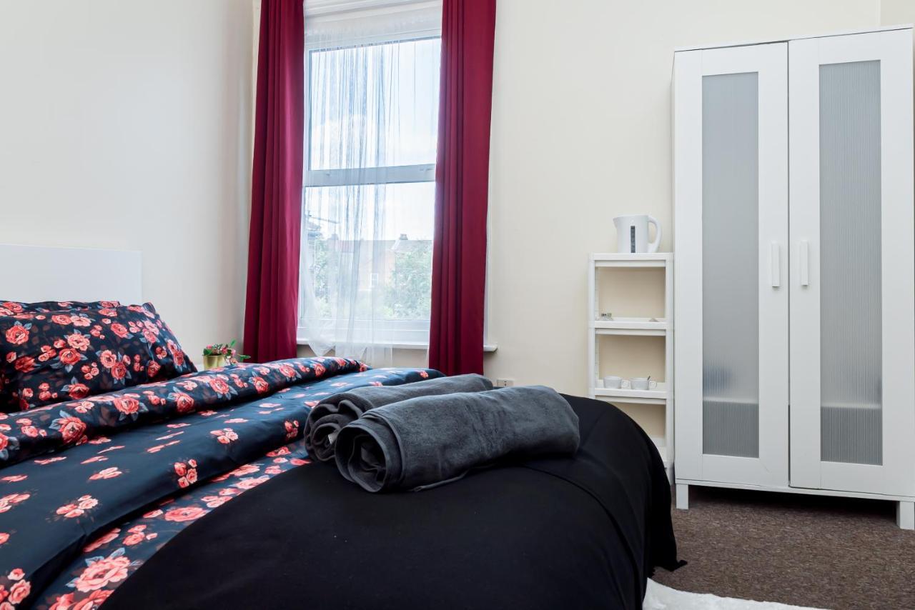 Shirley House 1, Guest House, Self Catering, Self Check In With Smart Locks, Use Of Fully Equipped Kitchen, Walking Distance To Southampton Central, Excellent Transport Links, Ideal For Longer Stays Εξωτερικό φωτογραφία