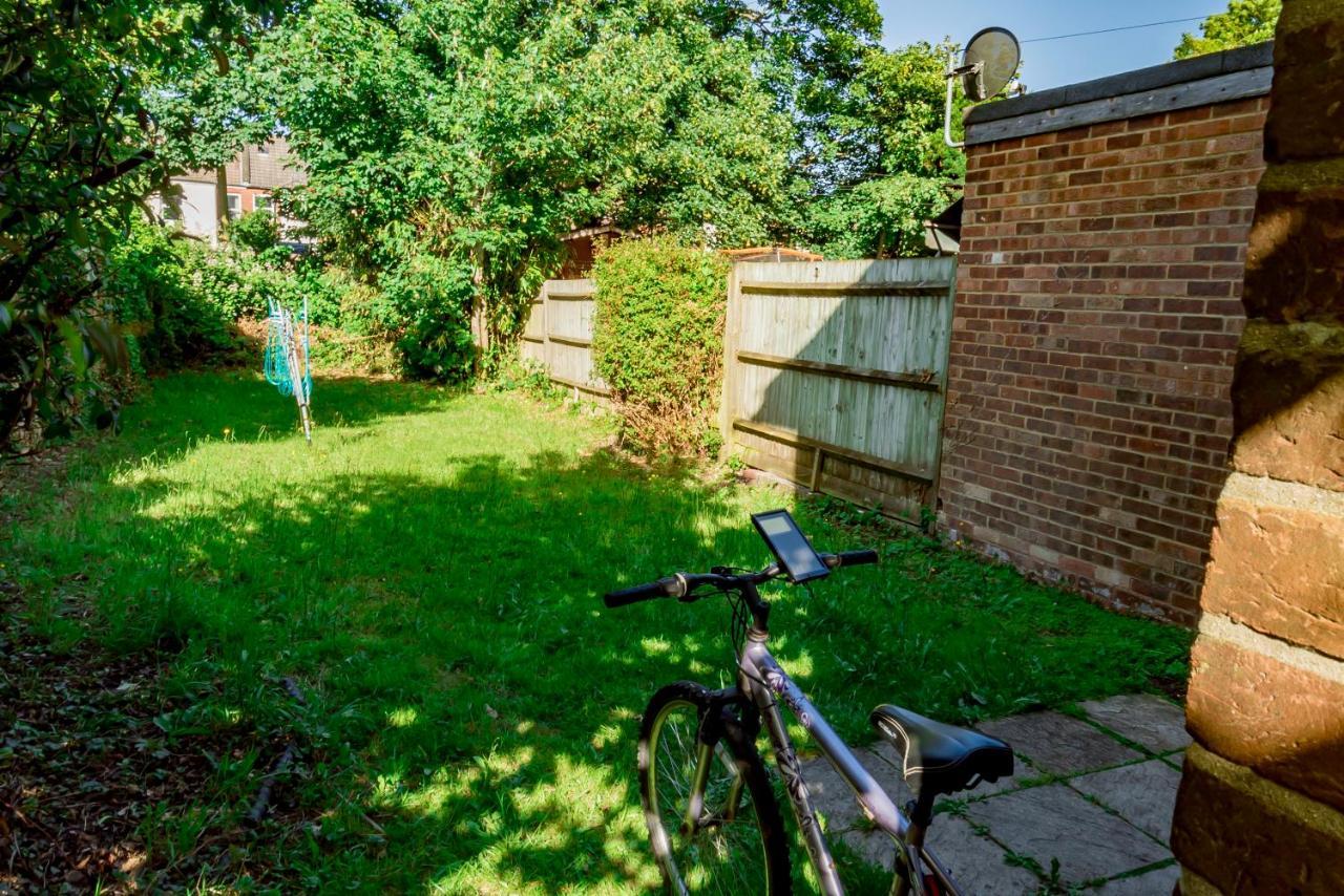 Shirley House 1, Guest House, Self Catering, Self Check In With Smart Locks, Use Of Fully Equipped Kitchen, Walking Distance To Southampton Central, Excellent Transport Links, Ideal For Longer Stays Εξωτερικό φωτογραφία