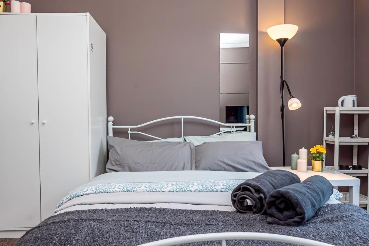 Shirley House 1, Guest House, Self Catering, Self Check In With Smart Locks, Use Of Fully Equipped Kitchen, Walking Distance To Southampton Central, Excellent Transport Links, Ideal For Longer Stays Εξωτερικό φωτογραφία